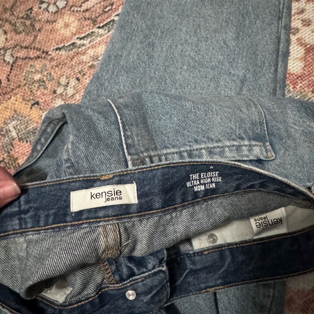 Kensie Light and Dark Blue Denim Jeans - Picture 2 of 4